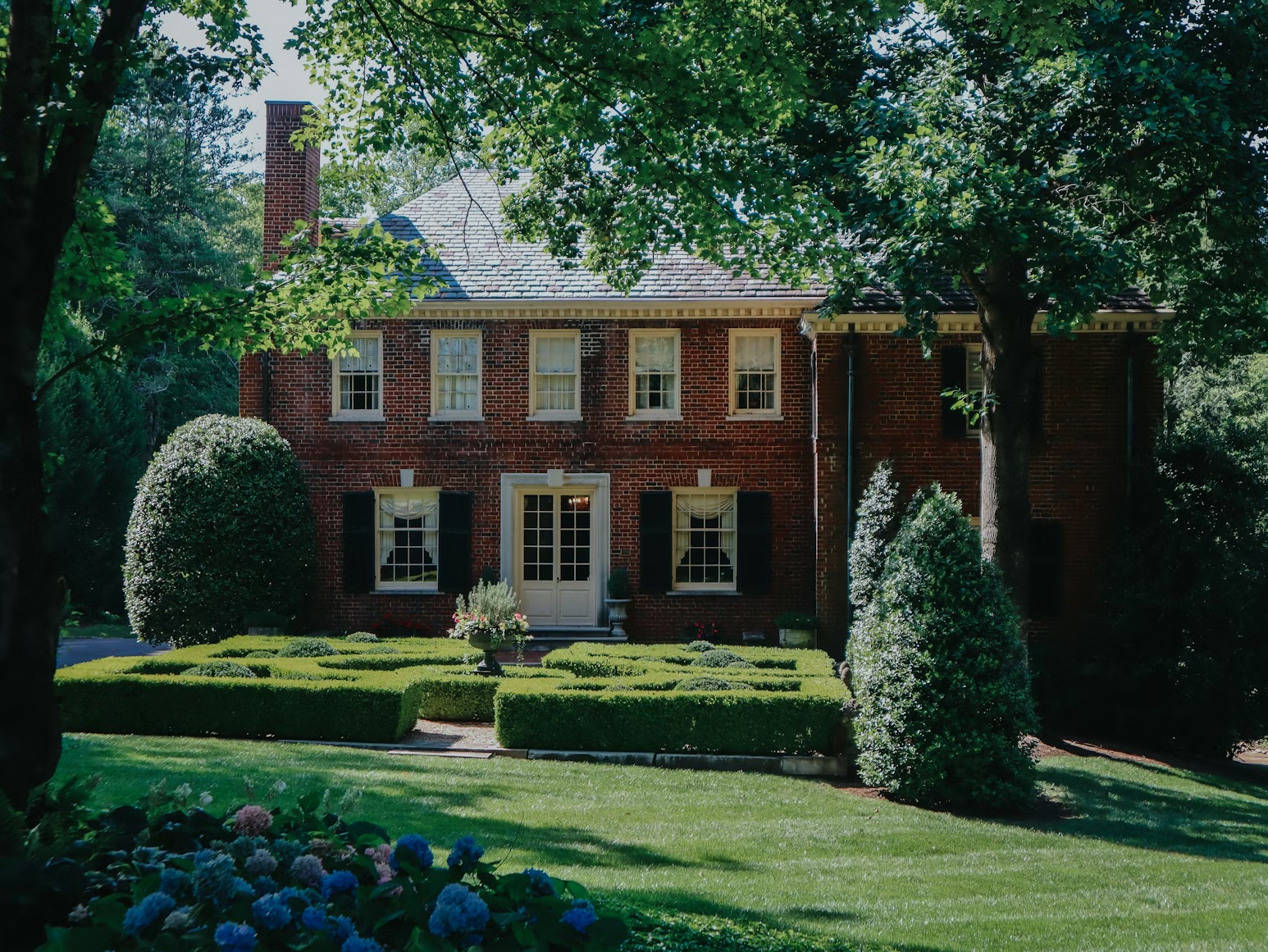 Evergreen and mature shrubs perennial landscape design and construction gardening landscaping