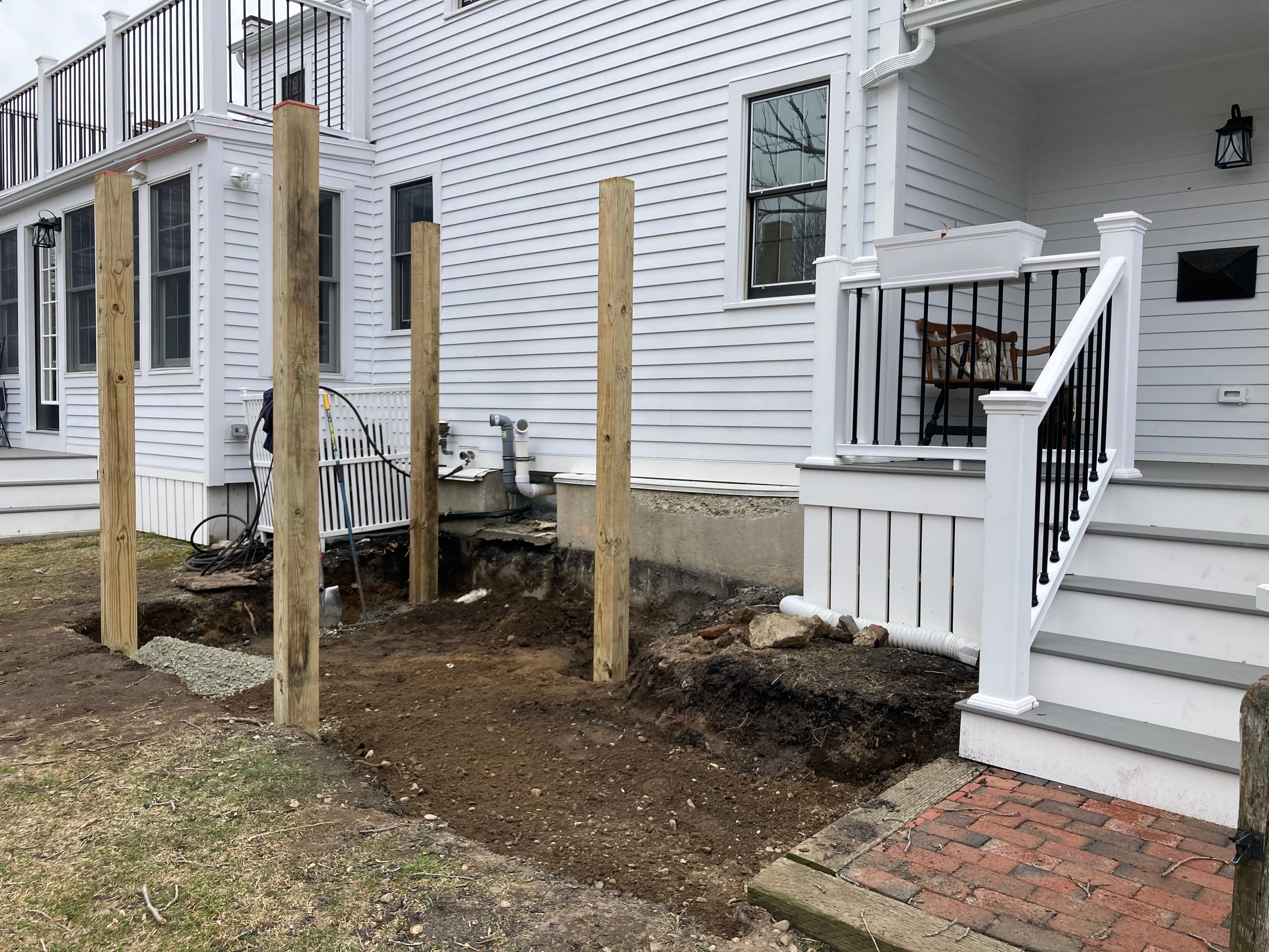 Pergola woodworking custom built small space backyard patio Newbury ma jmj gardens hardscape masonry